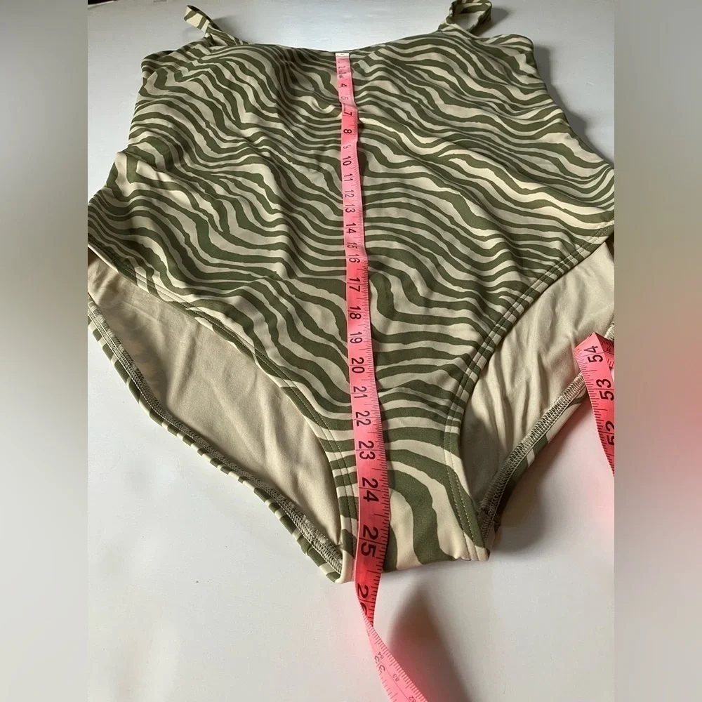The Amalfi One Piece by Andie - Picture 14 of 14